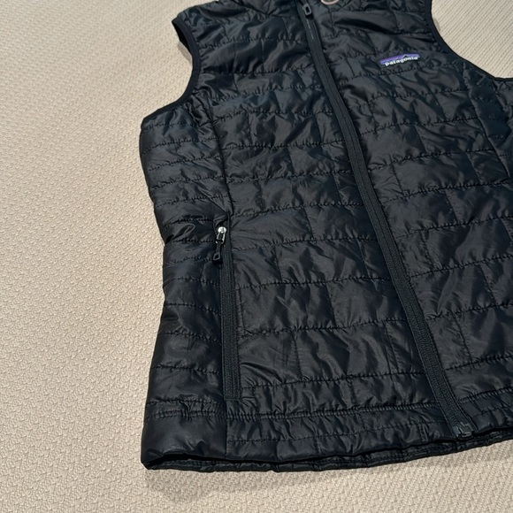 Patagonia Nano Puff Vest - Picture 4 of 12
